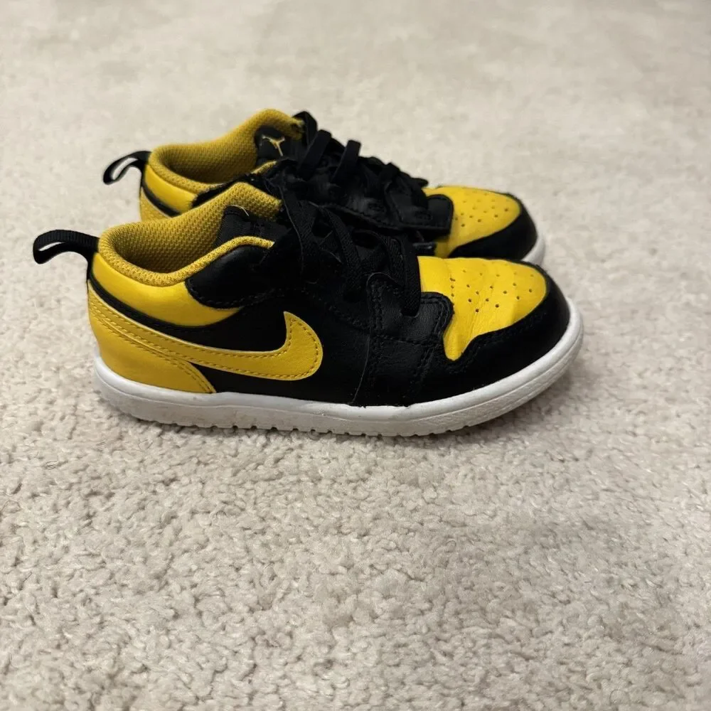Authentic Nike Air Jordan 1 Retro Low TD Toddler Size 10C Black and Gold